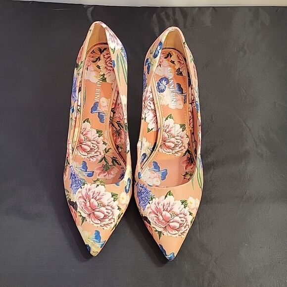 BRAND NEW GIANNI BINI THIN HEEL POINTED TOE MULTI-COLOR FLORAL WOMEN"S SHOE - Picture 3 of 12